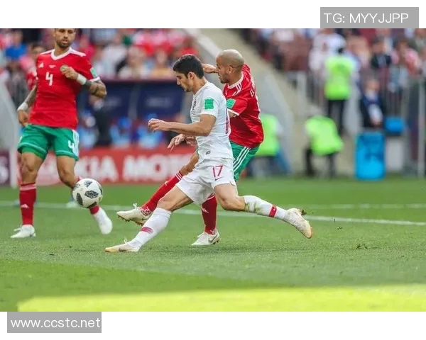 克罗地亚与西班牙在欧洲杯赛场上的激烈对决与精彩瞬间回顾